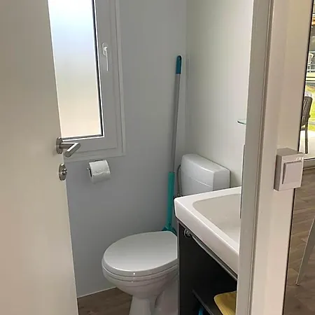 Hotel Victoria Mobilehome In Padova Premium Rab Town