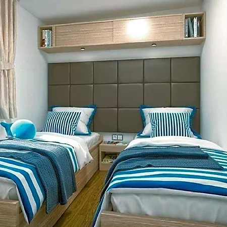 Hotel Victoria Mobilehome In Padova Premium 4*