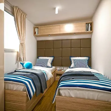 Hotel Victoria Mobilehome In Padova Premium 4*